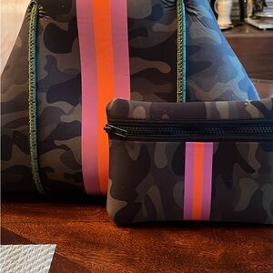 HAUTE SHORE Camo Neoprene Toiletry Set with Pink & Orange Stripes